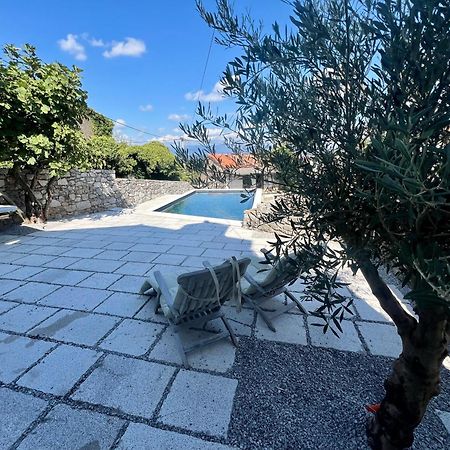 Karst House Zan Pliskovica With Private Pool Villa Dutovlje Kültér fotó