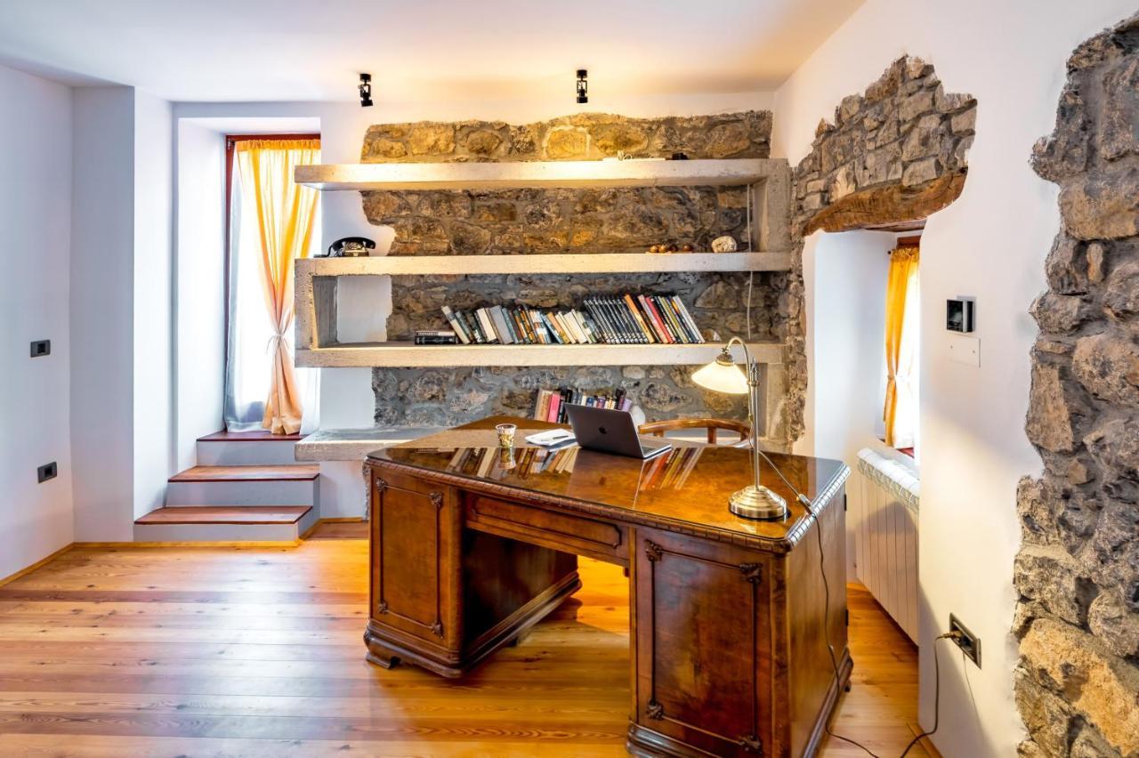 Karst House Zan Pliskovica With Private Pool Villa Dutovlje Kültér fotó