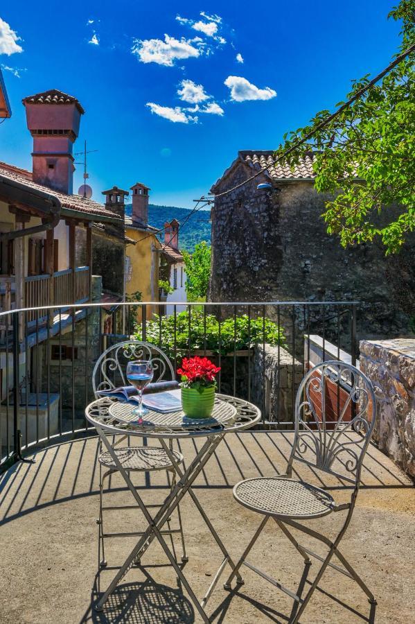 Karst House Zan Pliskovica With Private Pool Villa Dutovlje Kültér fotó